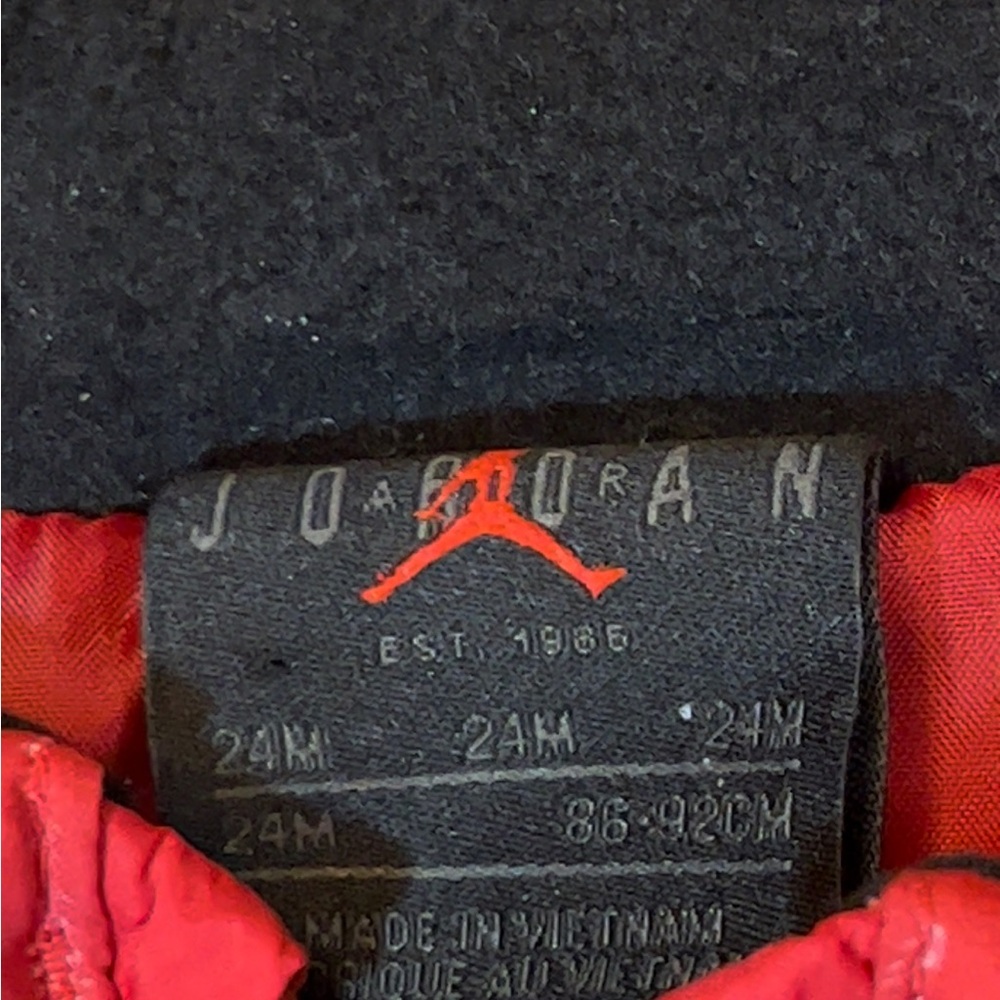 Jordan Infant Puffer Vest Size 24 Months - Picture 3 of 6